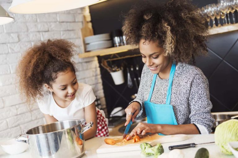 malnutrition and nutrient deficiency: what you need to know blog post