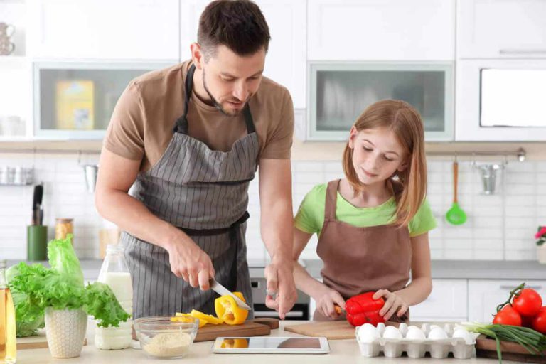 what is the paleo diet?: benefits and top tips for success blog post