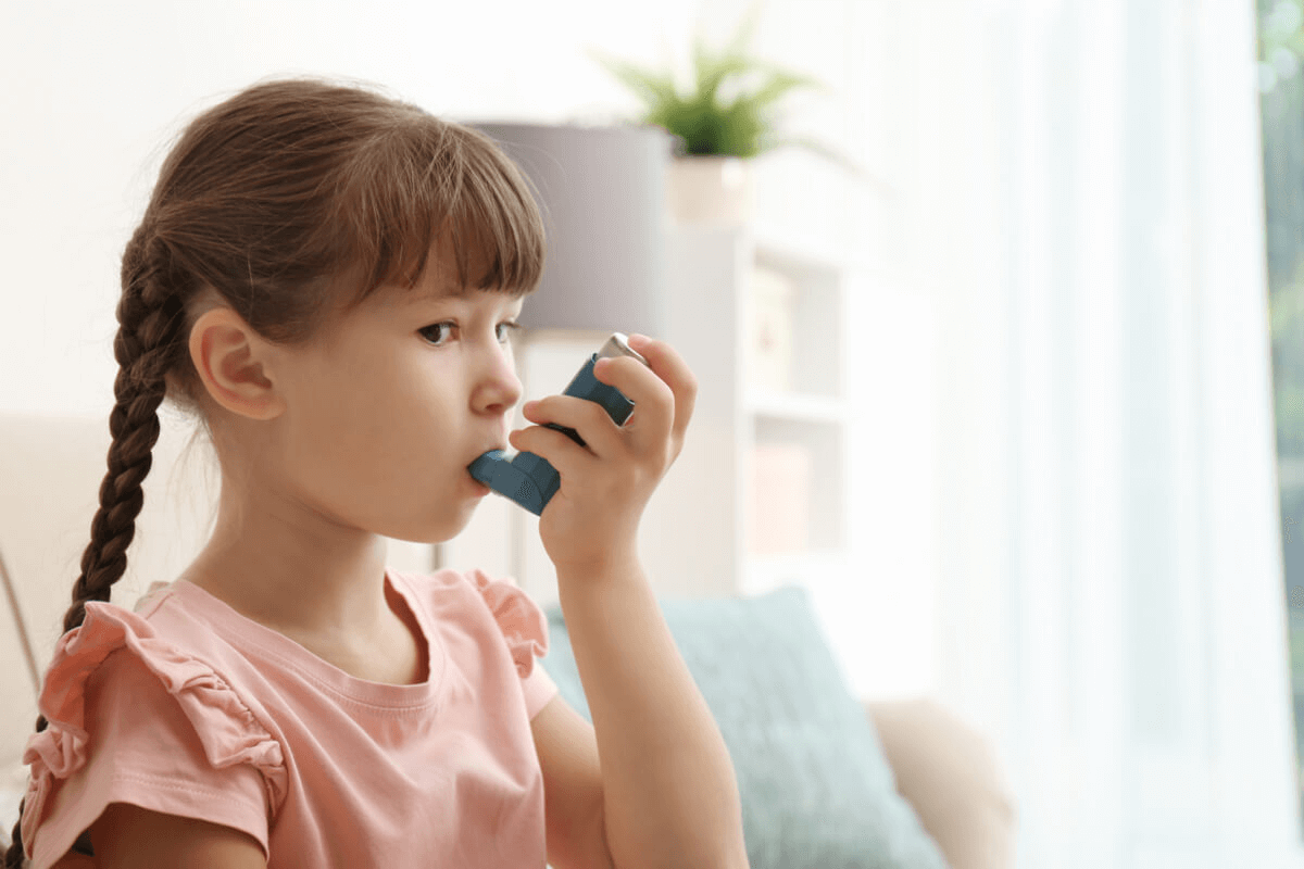 boswellia health benefits child inhaling puffer