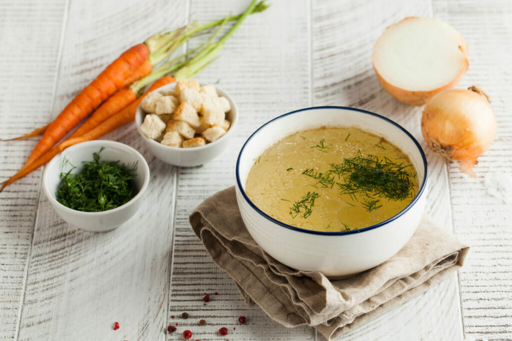 bone broth benefits hero image