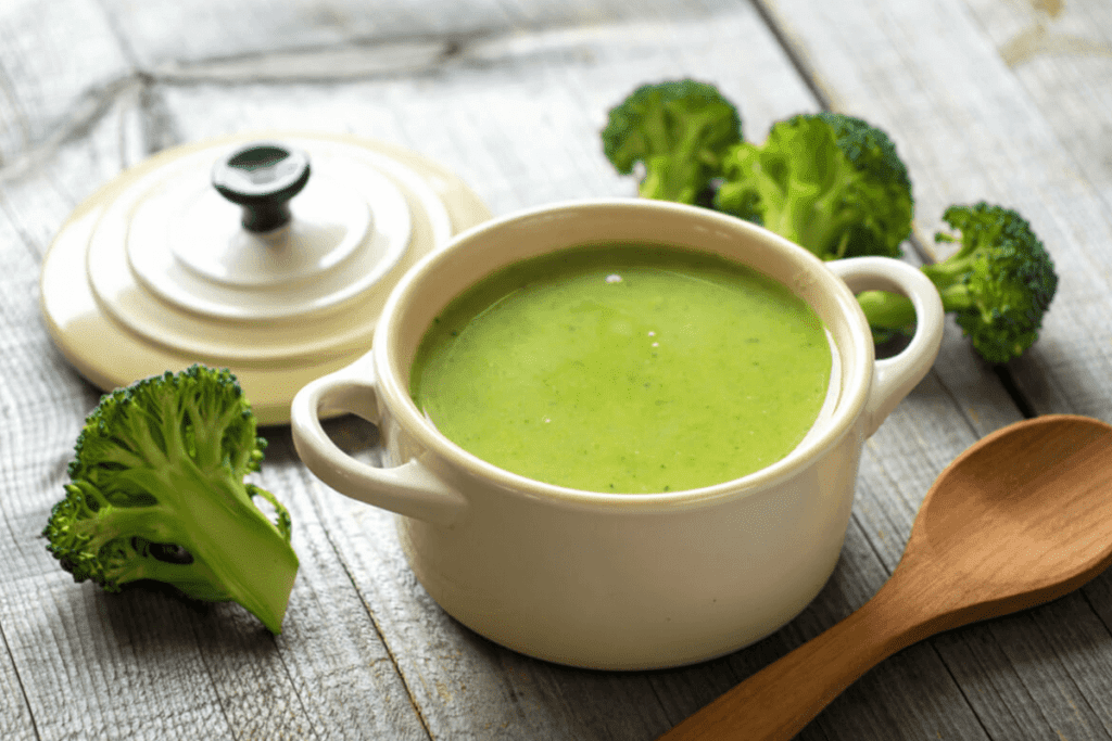 bowl of green soup