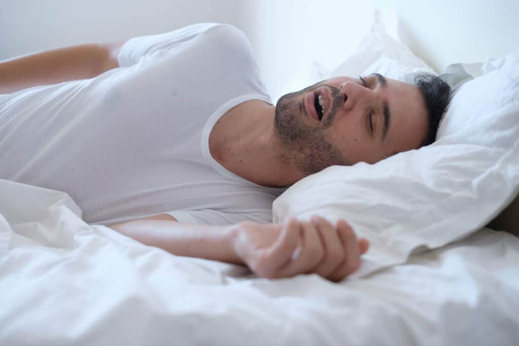 treating sleep apnea naturally