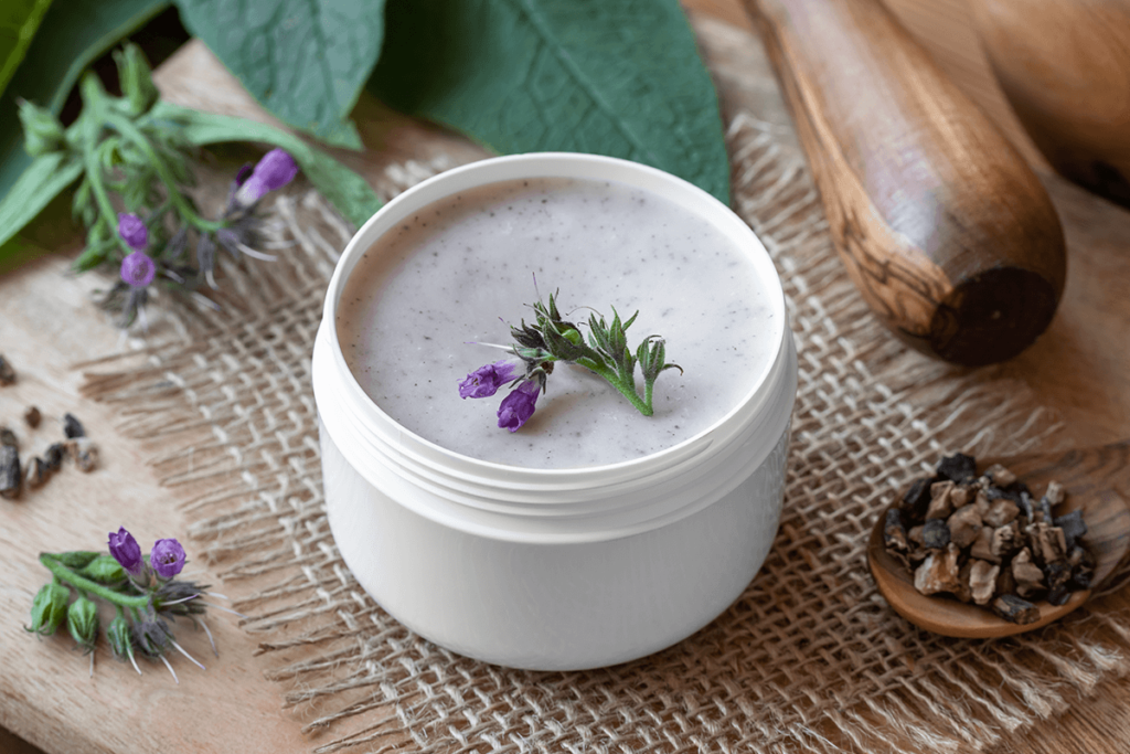 jar of comfrey cream
