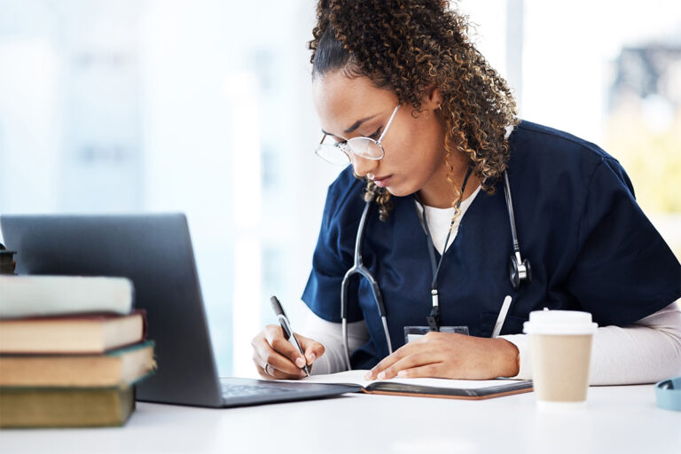 after the white coat ceremony: a doctor’s guide to thriving post-graduation blog post